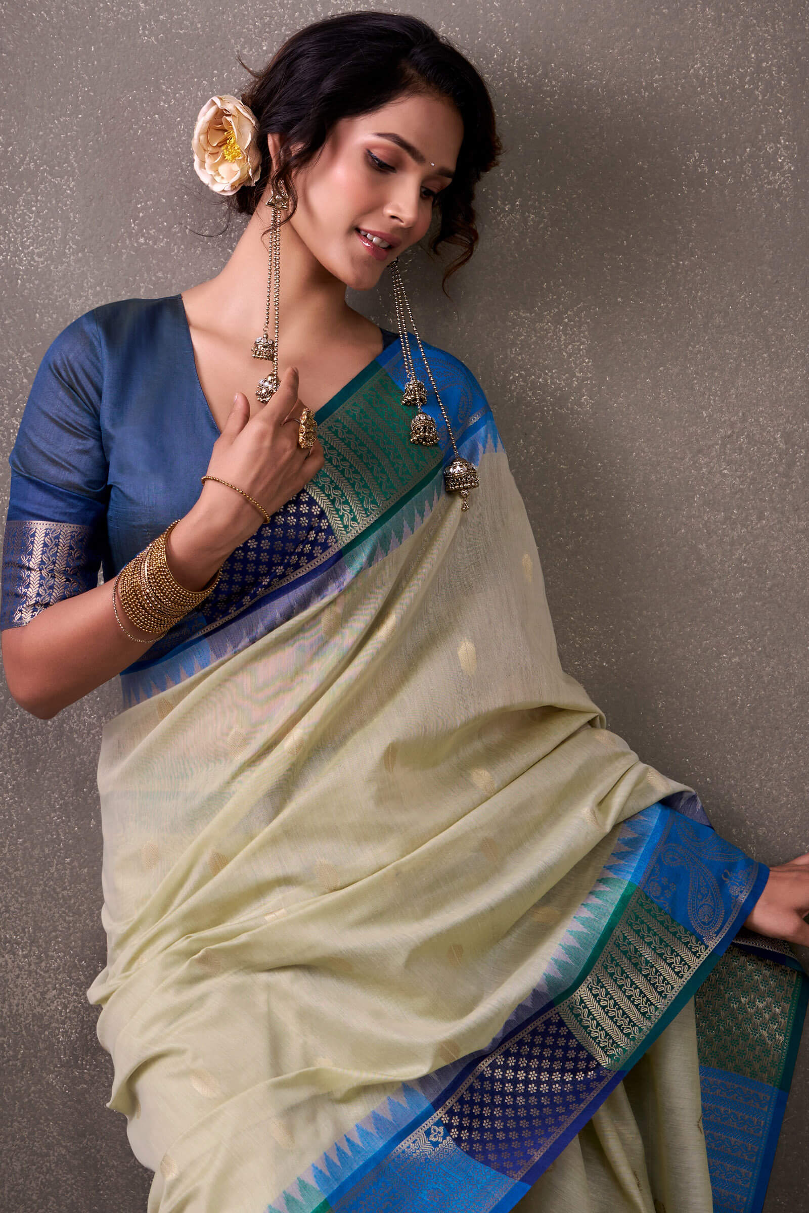 Proficient Beige And Blue Cotton Silk Saree With Engrossing Blouse Piece