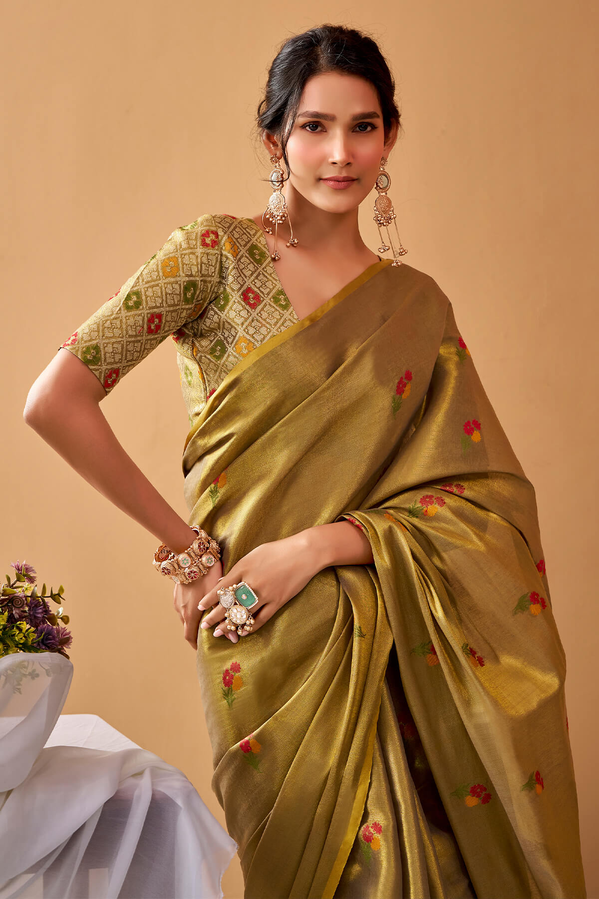 Groovy Mehndi Banarasi Tissue Silk Saree With Effulgent Blouse Piece