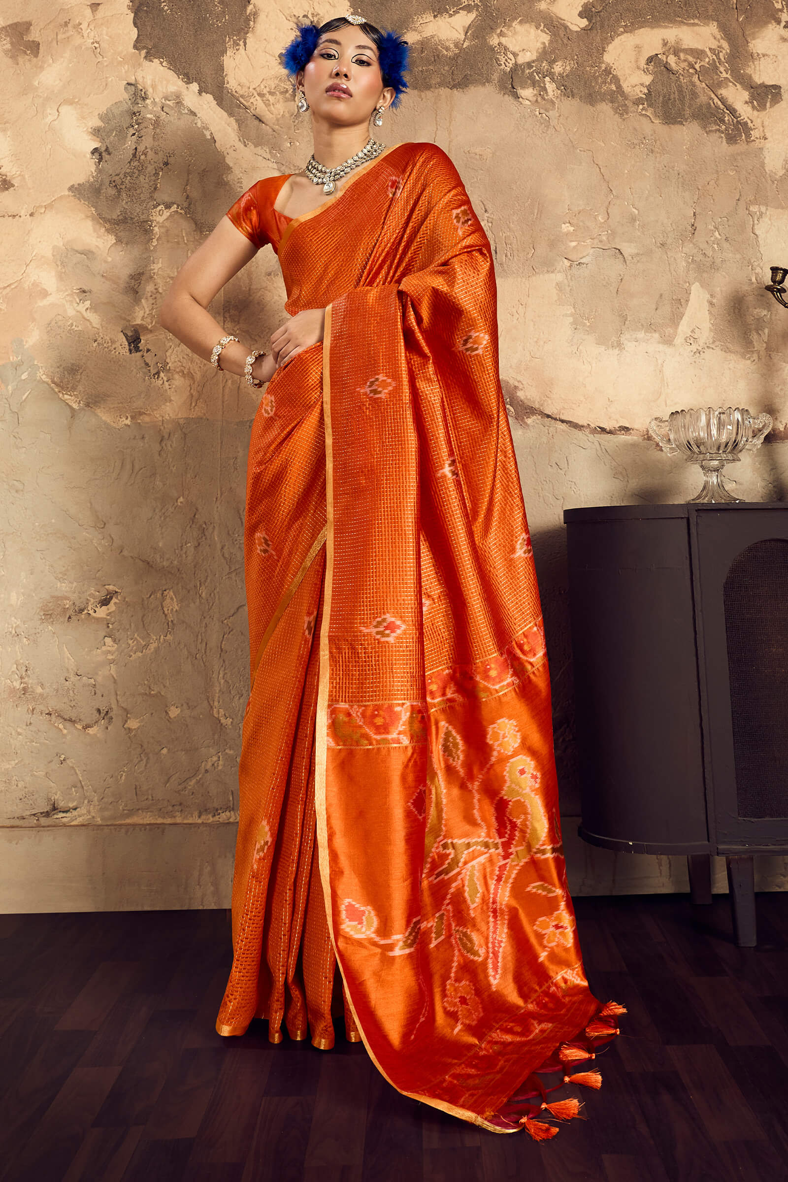 Exceptional Orange Banarasi Handloom Silk Saree With Traditional Blouse Piece