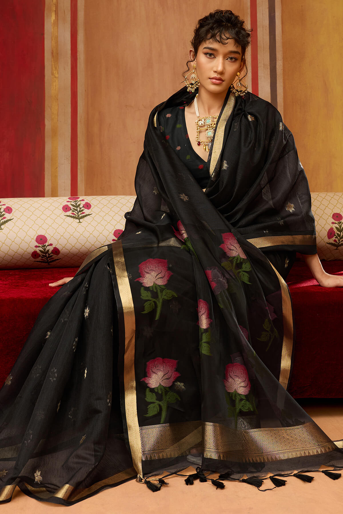 Petrichor Black Pure Munga Cotton Saree With Most Flattering Blouse Piece