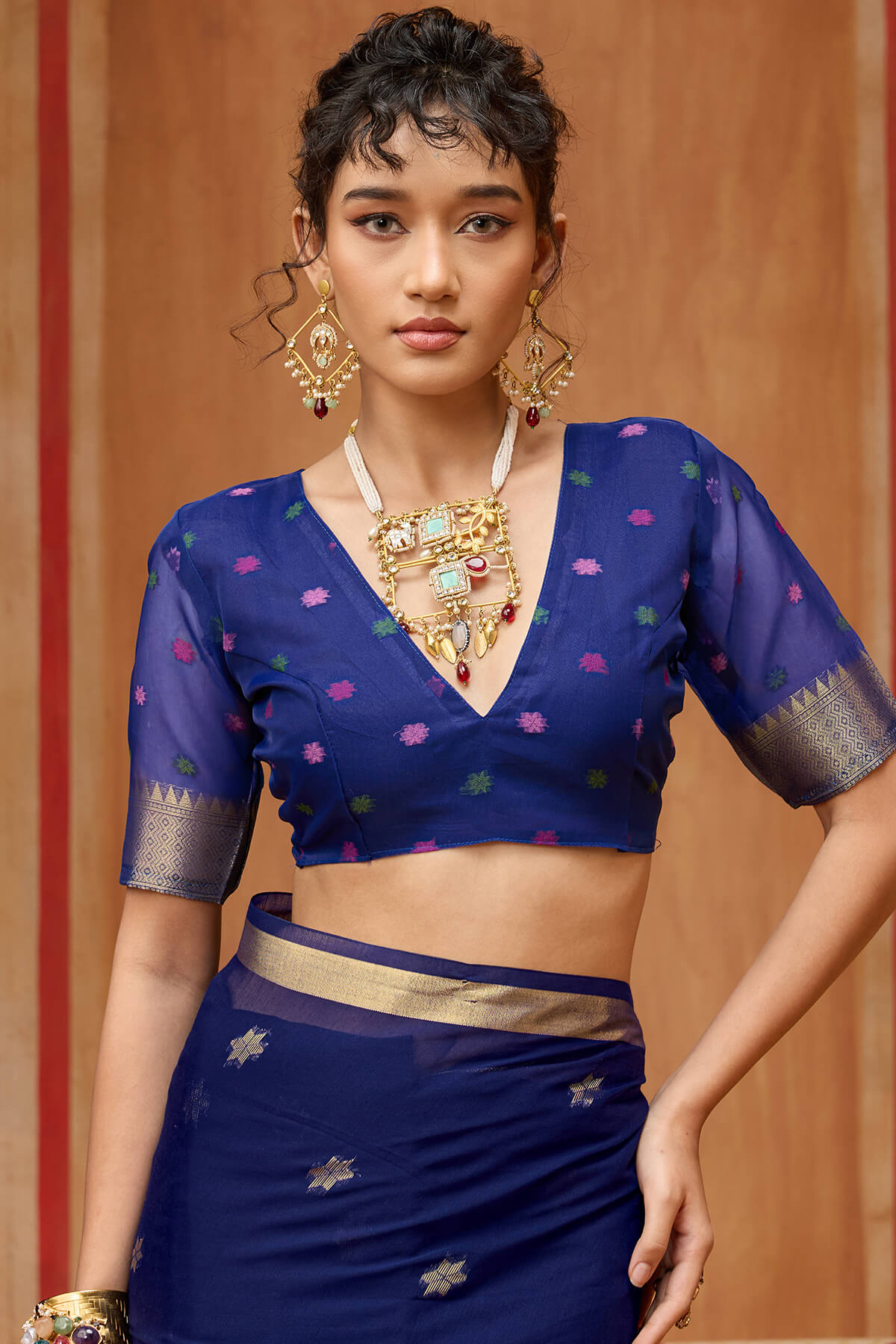 Stunning Navy Blue Pure Munga Cotton Saree With Super extravagant Blouse Piece