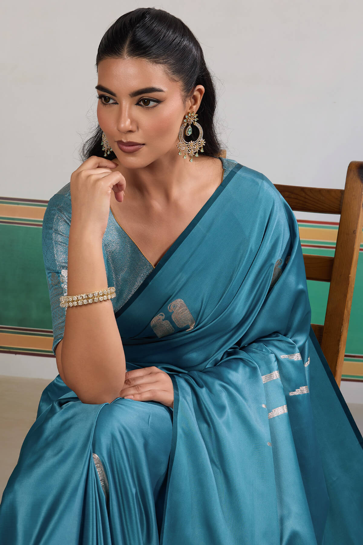 Effulgent Firozi Banarasi Satin Silk Saree With Enamoring Blouse