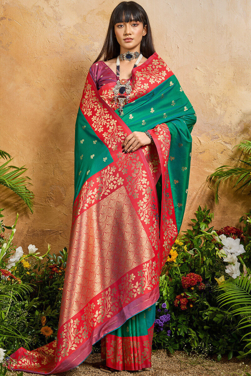 Exuberant Dark Green Pure Zari Weaving Banarasi Silk Saree With Adoring Blouse Piece