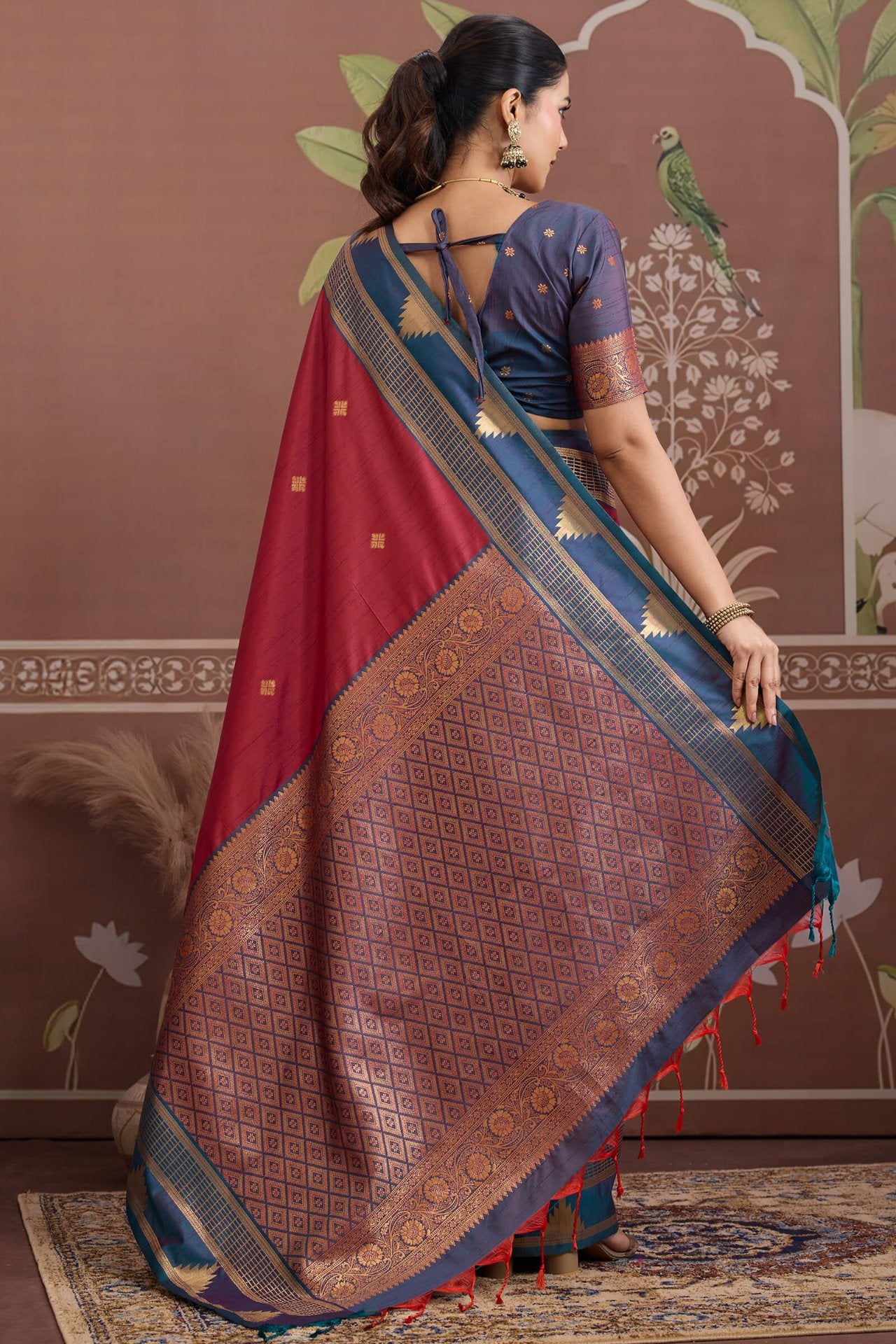Enchanting Maroon Banarasi Tussar Silk Saree With Jubilant Blouse Piece