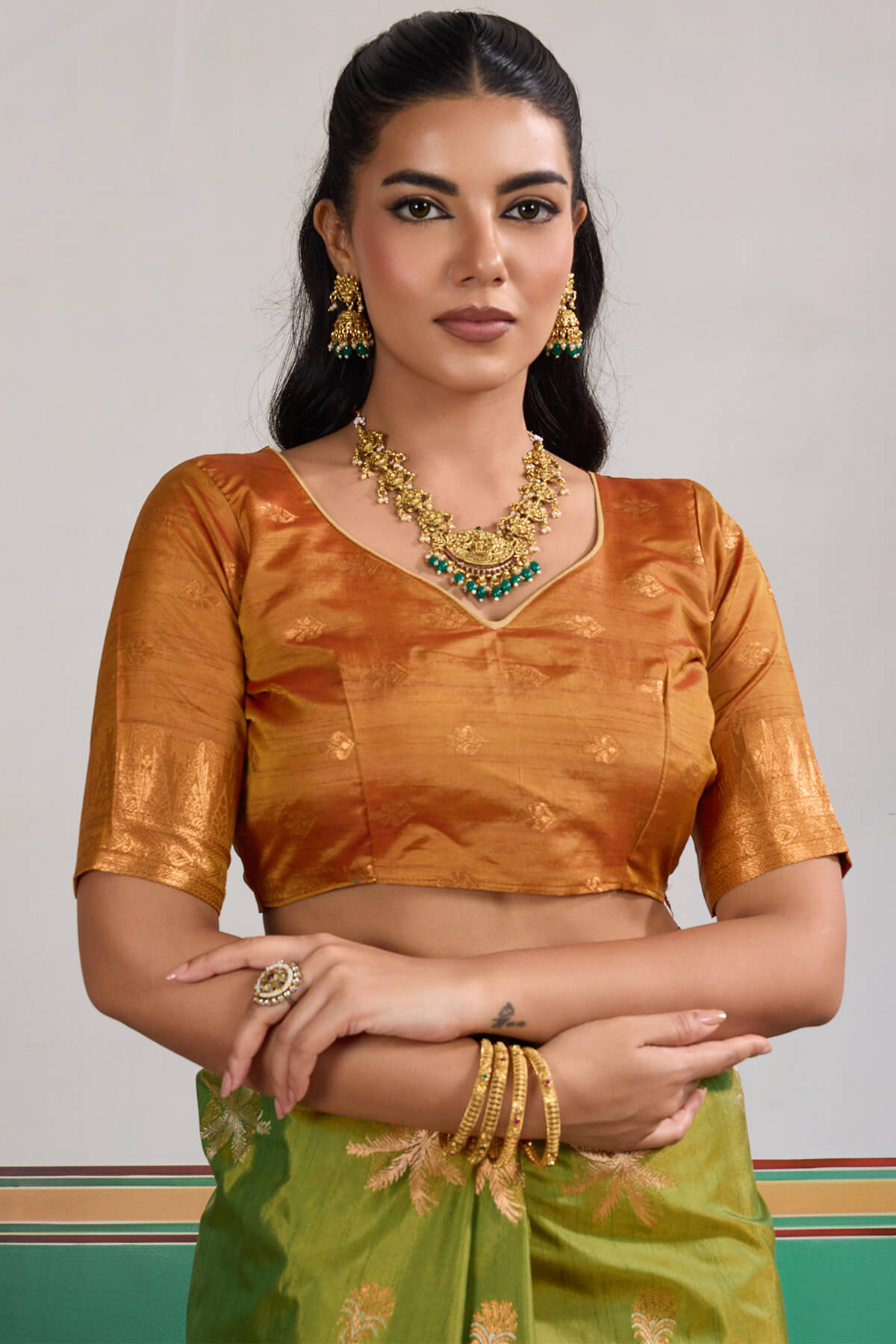 Deserving Green Banarasi Tussar Silk Saree With Magnificat Blouse Piece