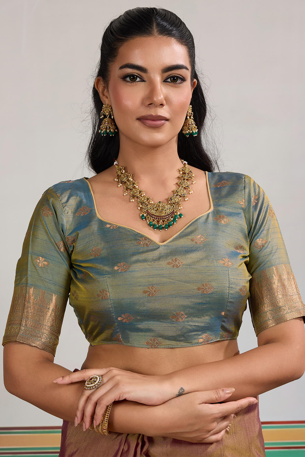 Magnetic Brown Banarasi Tussar Silk Saree With Bewitching Blouse Piece