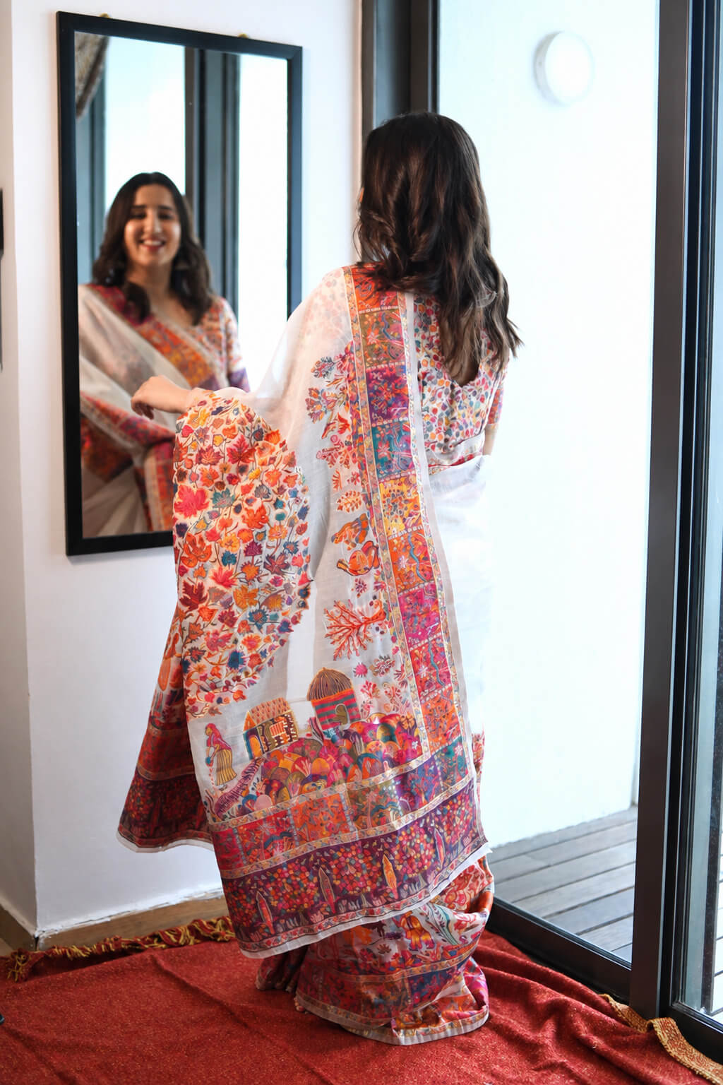 Suhani Popli in Off-White Pashmina Silk Saree