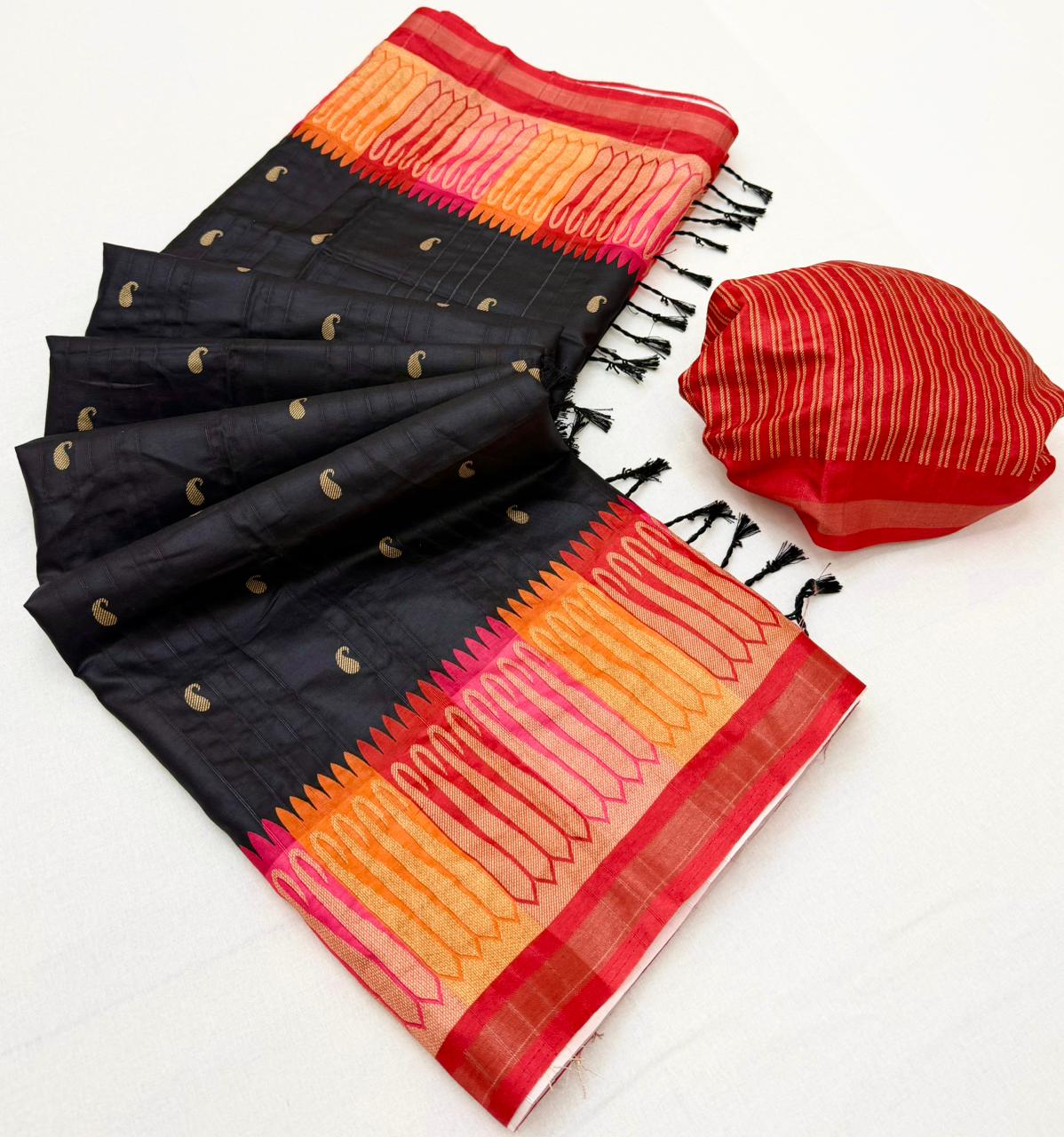 Bucolic Black Pure Zari Weaving Banarasi Tussar Silk Saree With Symmetrical Blouse Piece