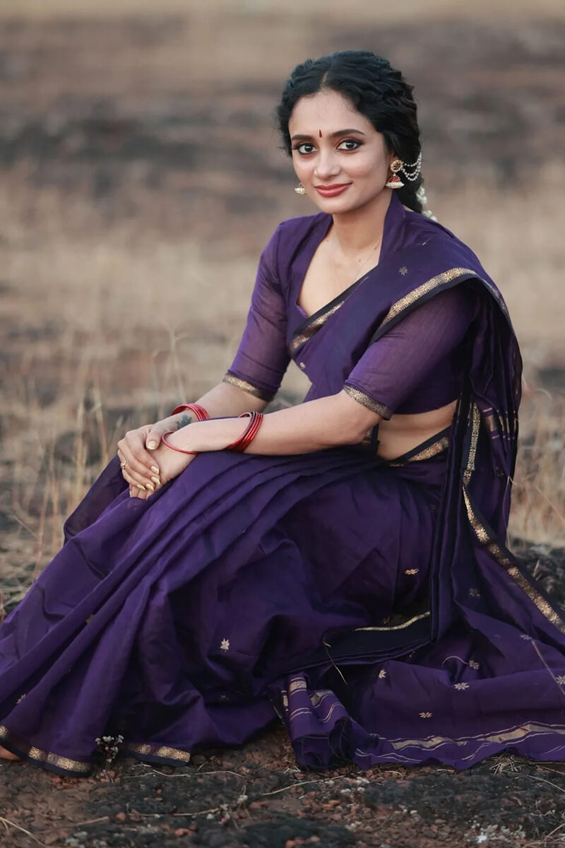 Pleasurable Purple Cotton Silk Saree With Imaginative Blouse Piece