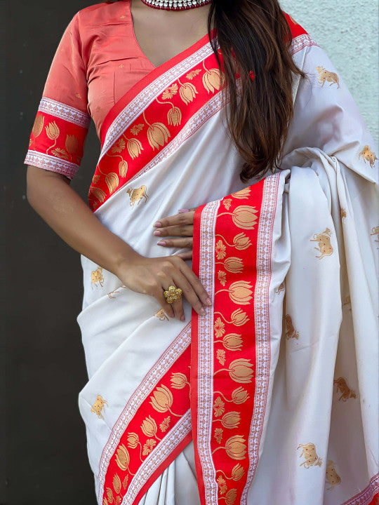Phenomenal Off White Soft Banarasi Silk Saree With Ravishing Blouse Piece