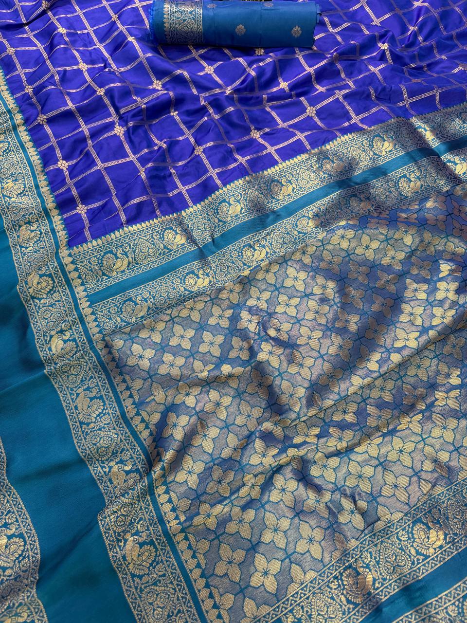 Prodigal Royal Blue Pure Zari Weaving Banarasi Silk Saree With Majesty Blouse Piece
