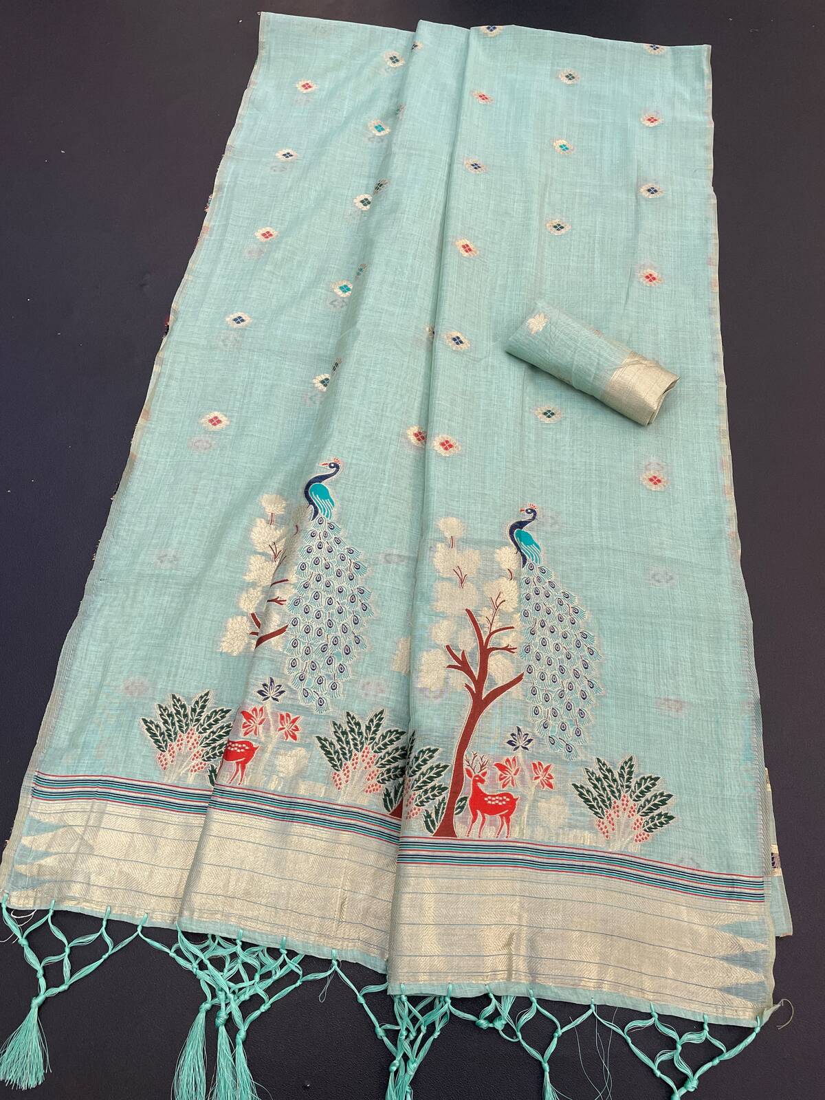 Radiant Sky Pure Munga Cotton Silk Saree With Vestigial Blouse Piece