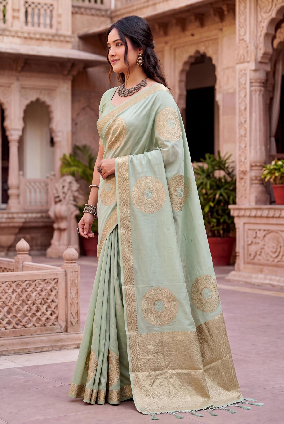 Winsome Pista Banarasi Khadi Silk Saree With Resonant Blouse Piece