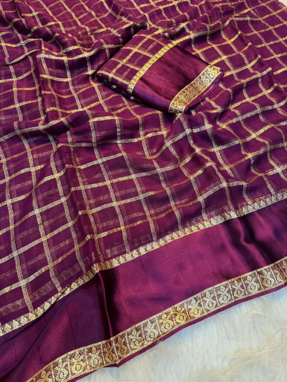 Seraglio Purple Banarasi Viscose Silk Saree With Resplendent Blouse Piece