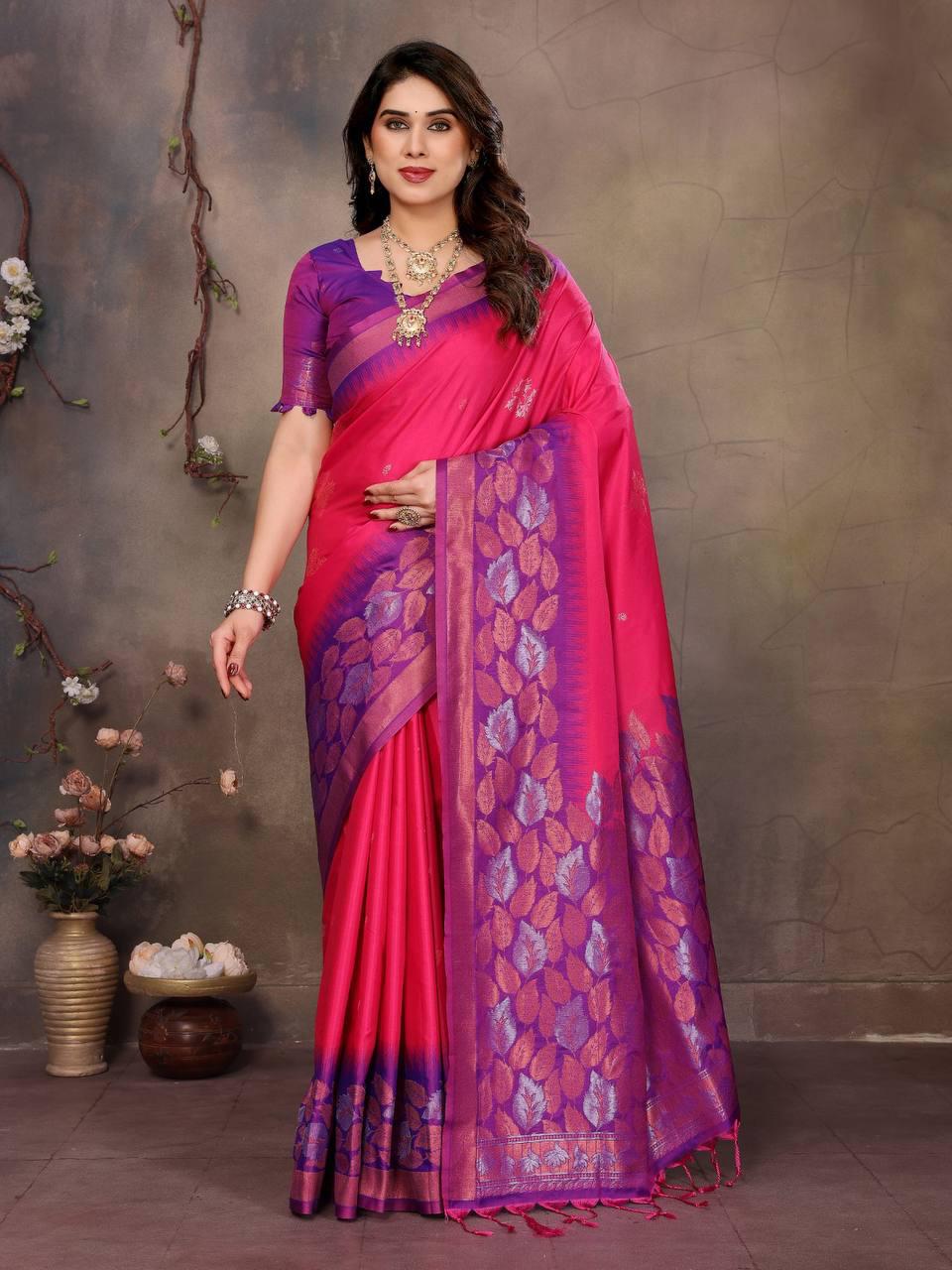 Wonderful Magenta Soft Banarasi Silk Saree With Trendy Blouse Piece