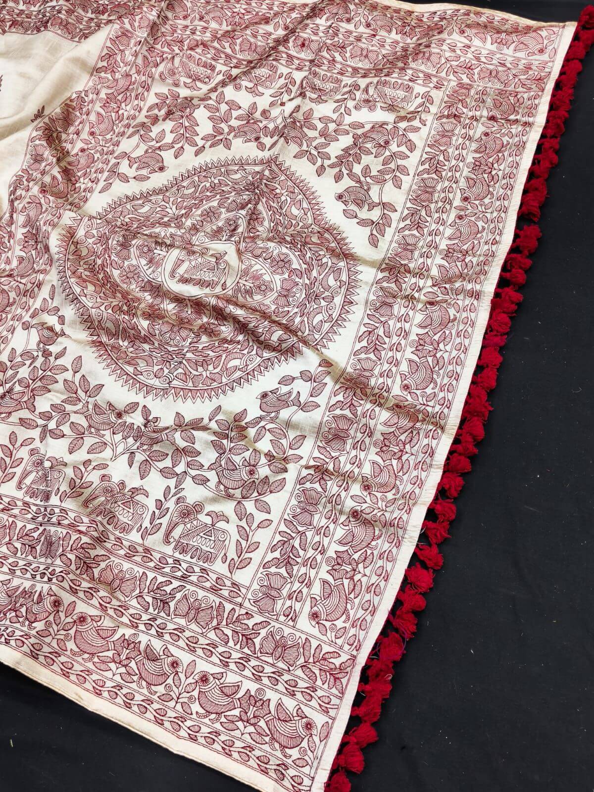 Serendipity Off White Embroidery Work Tussar Silk Saree With Desuetude Blouse Piece