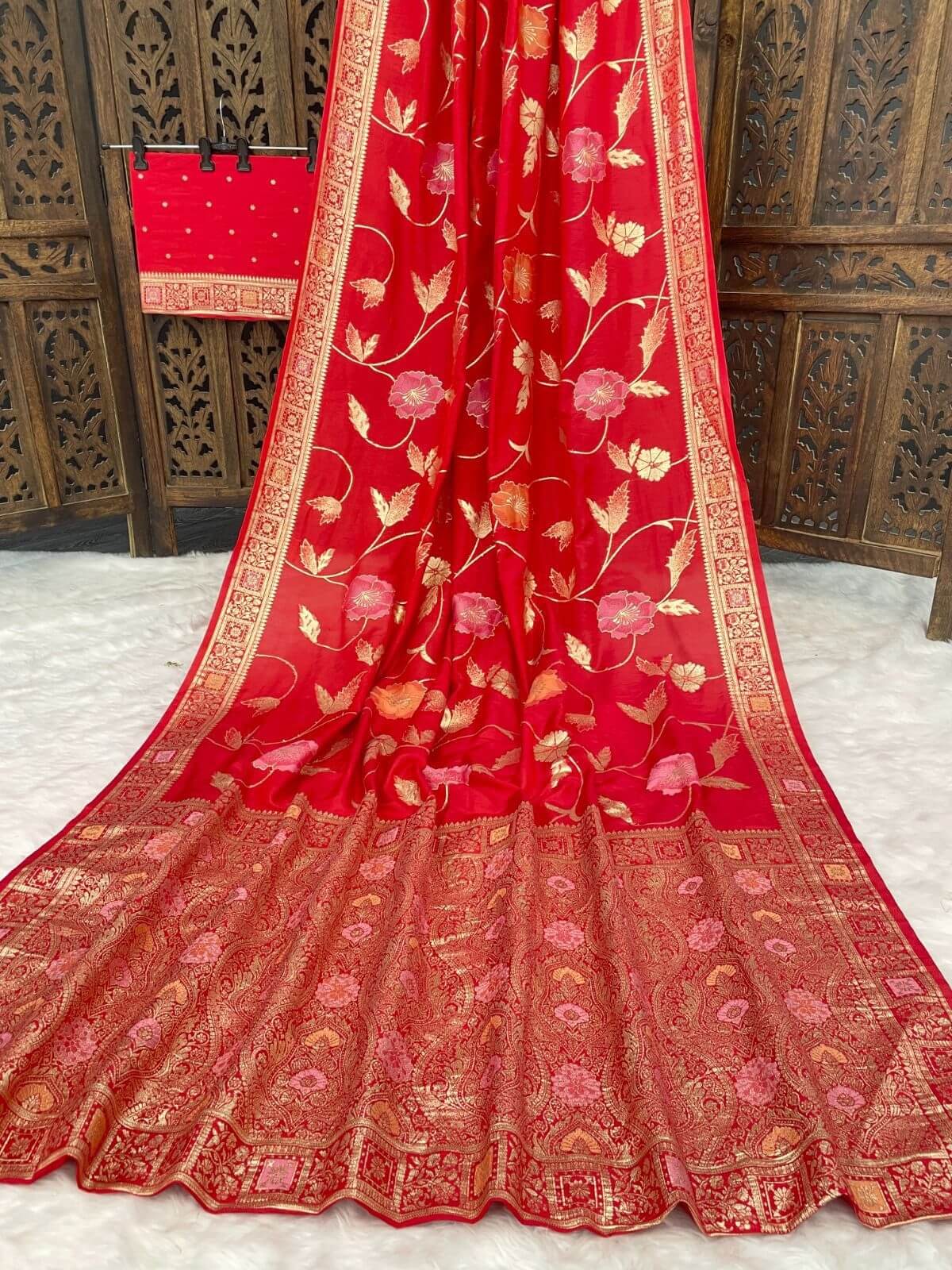 Forbearance Red Banarasi Dola Silk Saree With Symmetrical Blouse Piece