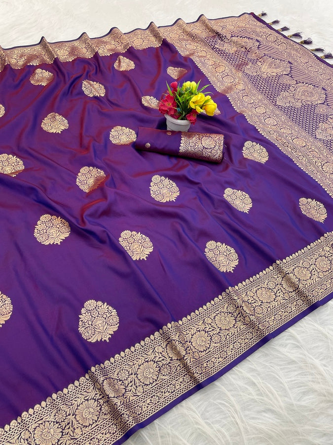 Dulcet Purple Pure Zari Weaving Banarasi Silk Saree With Dazzling Blouse Piece