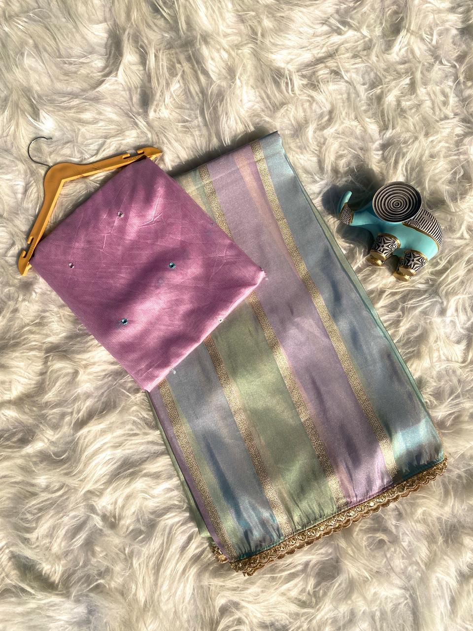 Magnetic Multicolor Soft Banarasi Tissue Silk Saree With Classy Blouse Piece