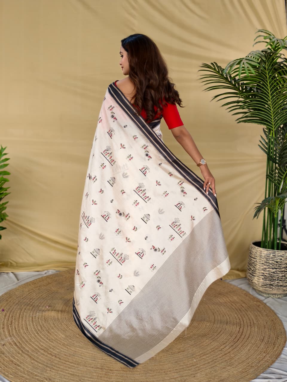 Appealing Off White Embroidery Work Tussar Silk Saree With Lissome Blouse Piece