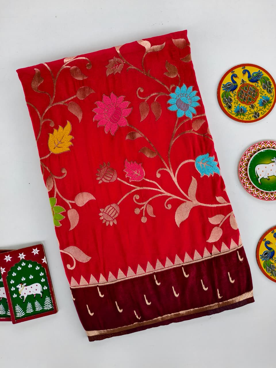 Enamoring Red Pure Viscose Banarasi Silk Saree With Girlish Blouse Piece