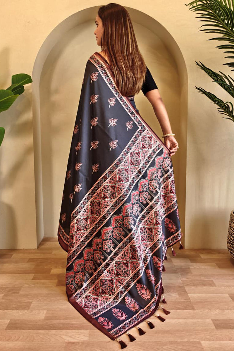 Flameboyant Black Viscose Dola Silk Printed Saree With Jubilant Blouse Piece