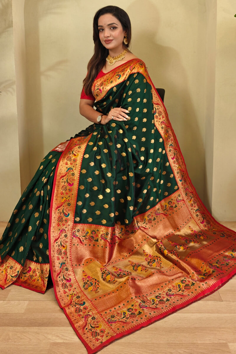 Sumptuous Dark Green Paithani Silk Saree With Inspiring Blouse Piece