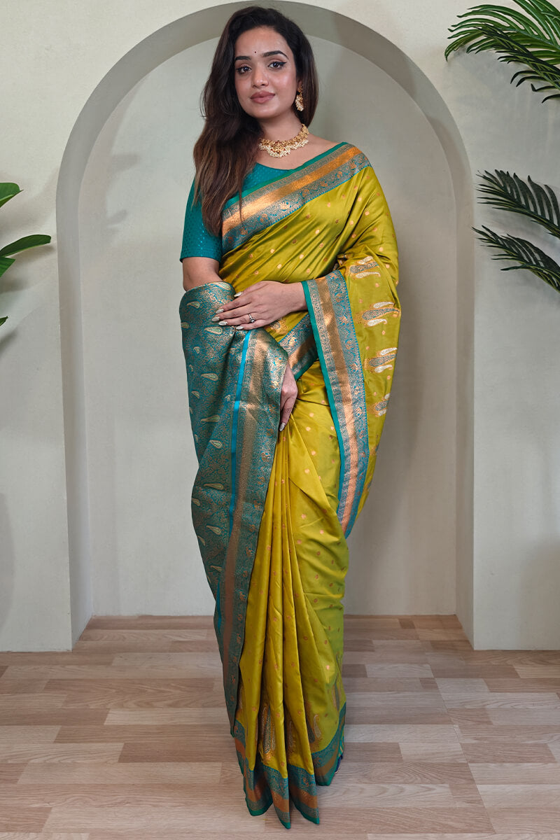 Lissome Mehndi Soft Banarasi Silk Saree With Effervescent Blouse Piece