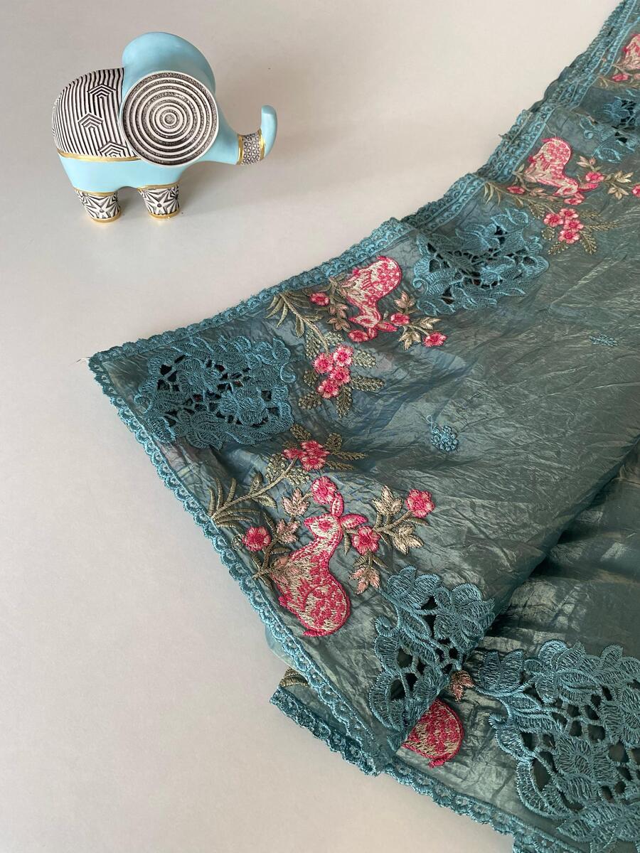 Classy Rama Embroidery Work Crush Silk Saree With Pleasant Blouse Piece