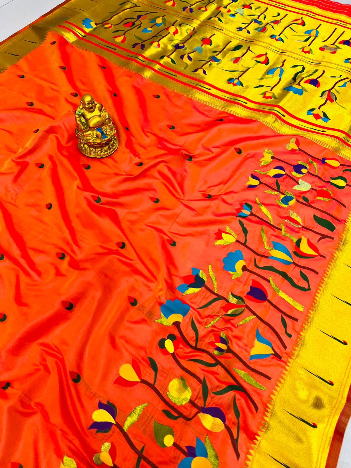 Staring Orange Paithani Silk With Woebegone Blouse Piece