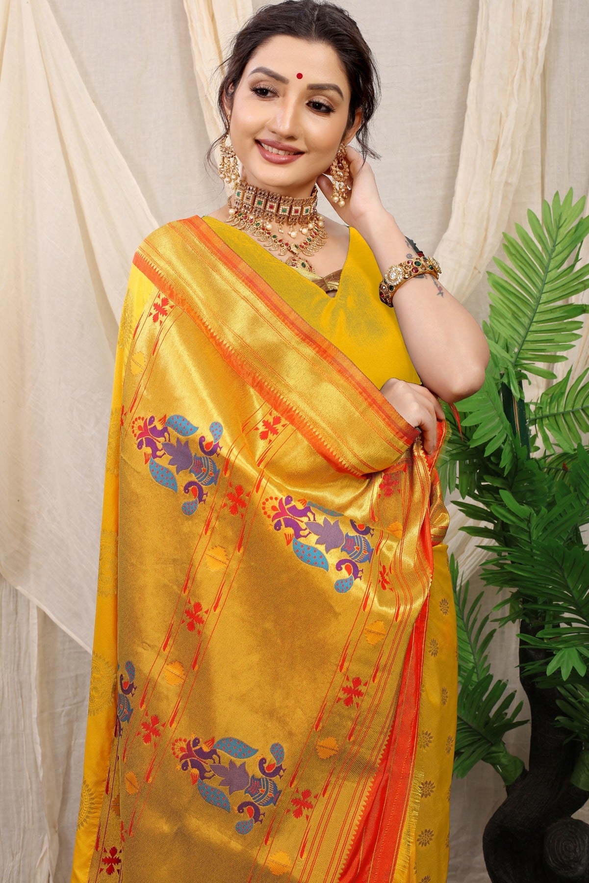 Opulent Yellow Paithani Silk Saree With Splendorous Blouse Piece