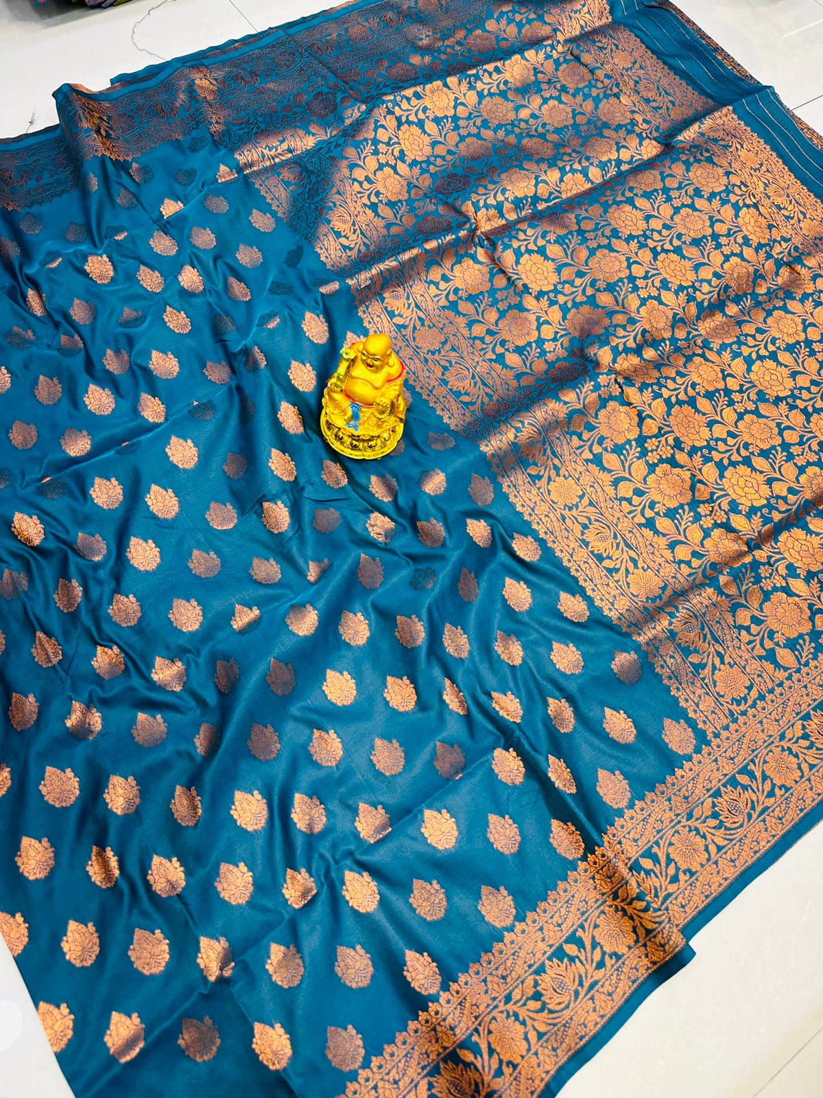 Quintessential Rama Soft Banarasi Silk Saree With Nemesis Blouse Piece
