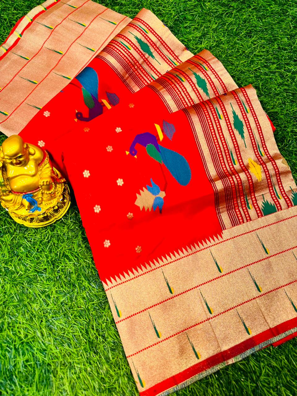 Delectable Red Paithani Silk Saree With Brood Blouse Piece