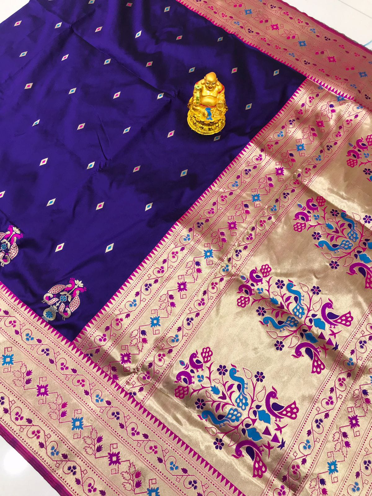 Charming Royal Blue Paithani Silk Saree With Classy Blouse Piece