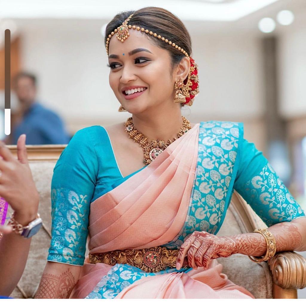 Peach colour outlet bridal saree