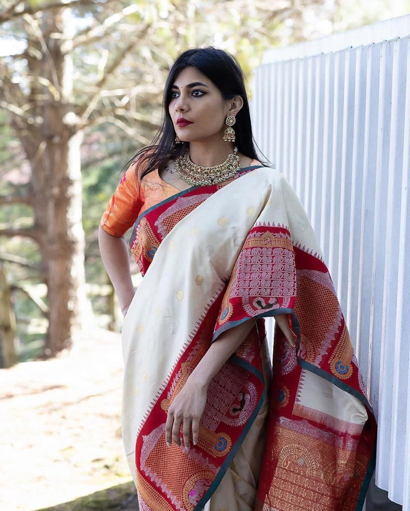 Nemesis Off White Soft Banarasi Silk Saree With Glittering Blouse Piece