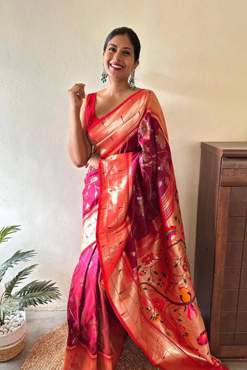 Load image into Gallery viewer, Symmetrical Dark Pink Paithani Silk Saree With Epiphany Blouse Piece
