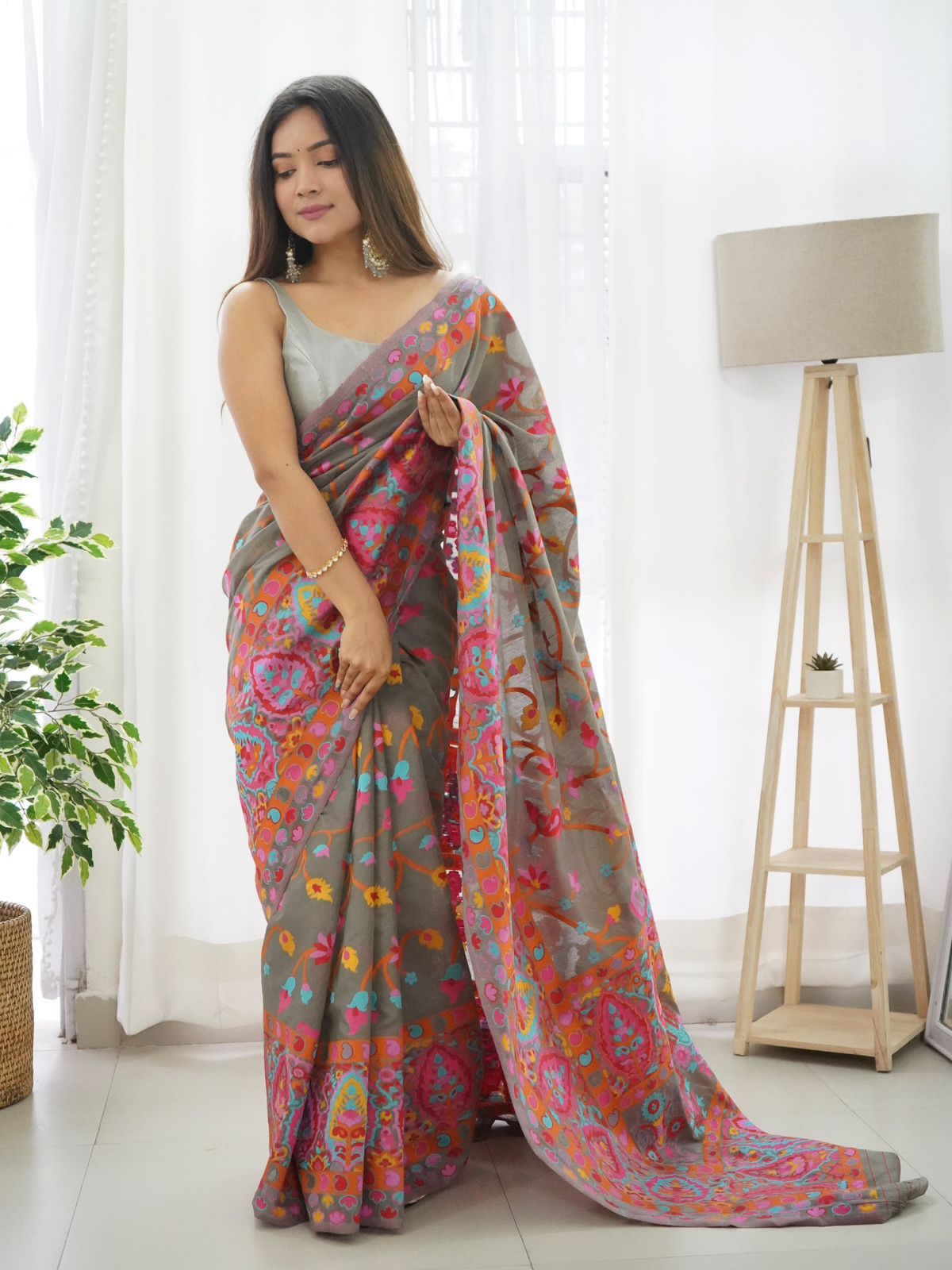Sensational Grey Pashmina saree With Girlish Blouse Piece