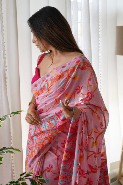 Load image into Gallery viewer, Majesty Pink Pashmina saree With Fancifull Blouse Piece
