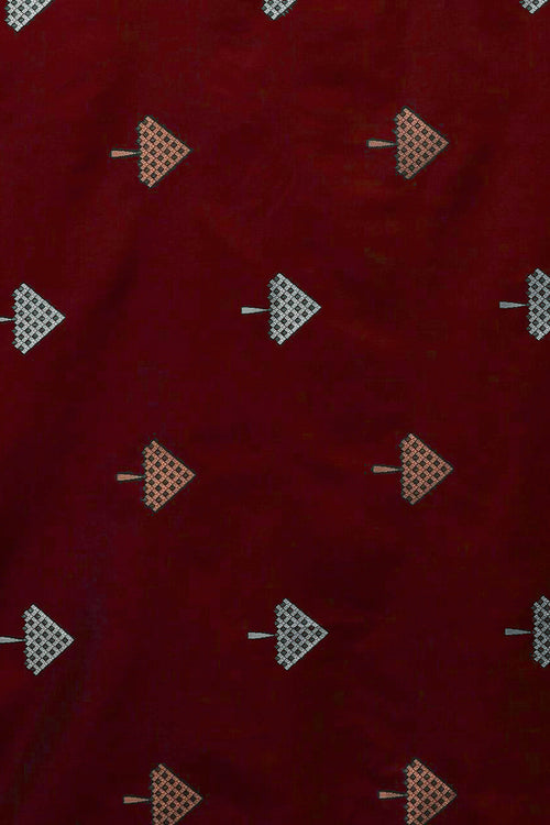 Load image into Gallery viewer, Inspiring Maroon Soft Silk Saree With Delightful Blouse Piece
