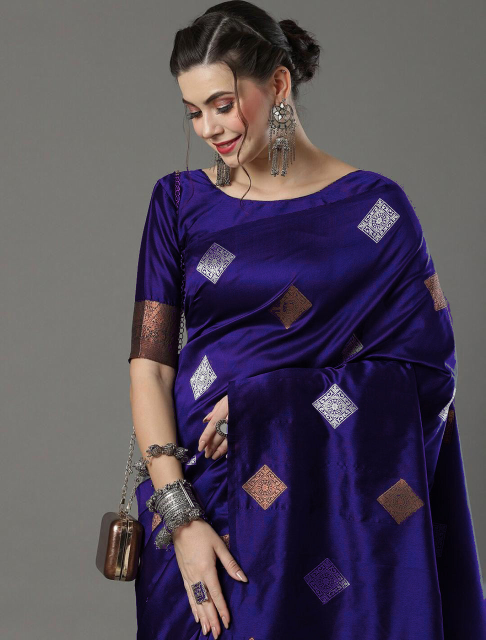 Incredible Royal Blue Soft Silk Saree With Devastating Blouse Piece