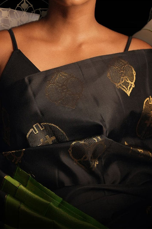 Load image into Gallery viewer, Majestic Black Soft Silk Saree With Amiable Blouse Piece
