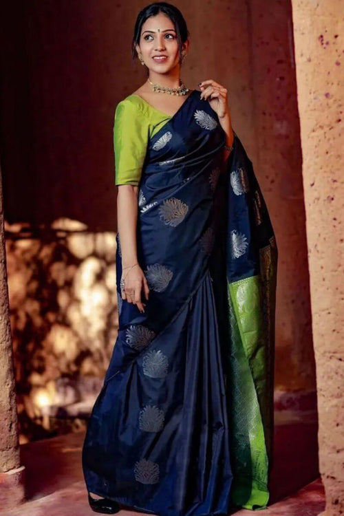 Load image into Gallery viewer, Wonderful Navy Blue Soft Silk Saree With Pretty Blouse Piece
