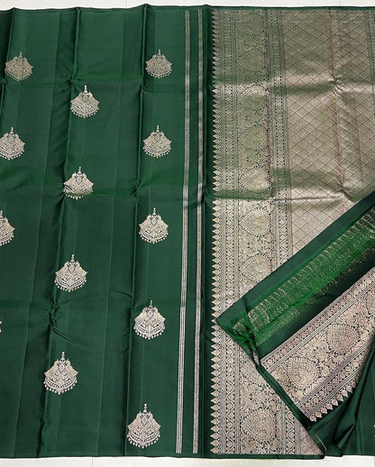 Pretty Dark Green Soft Silk Saree With Invaluable Blouse Piece