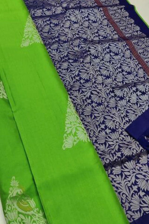 Load image into Gallery viewer, Transcendent Parrot Soft Silk Saree With Supernal Blouse Piece
