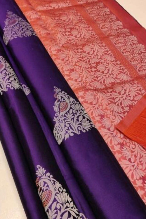 Load image into Gallery viewer, Tempting Purple Soft Silk Saree With Symmetrical Blouse Piece
