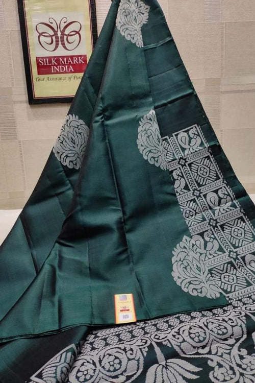 Load image into Gallery viewer, Panoply Rama Soft Silk Saree With Evanescent Blouse Piece
