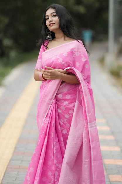 Luxuriant Pink Cotton Silk Saree With Evocative Blouse Piece