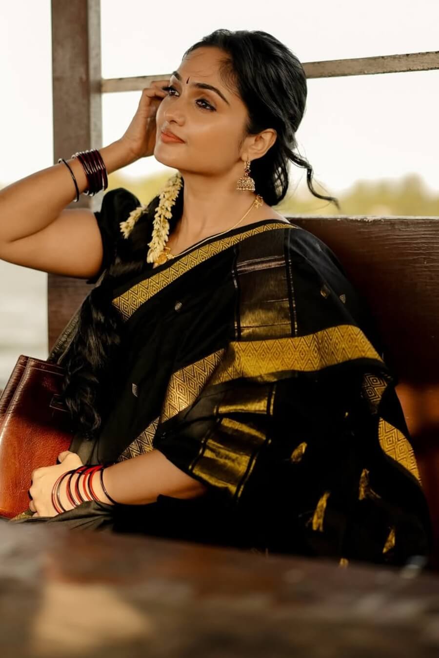 Surpassing Black Cotton Silk Saree With Classy Blouse Piece