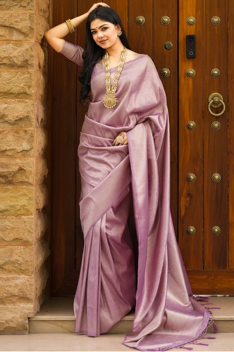 Majesty Lavender Soft Silk Saree With Splendorous Blouse Piece